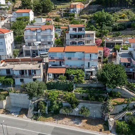 شقة Drago Kovacic أوميس