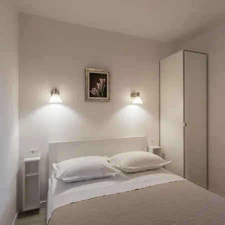 Drago Kovacic Apartamento Omiš