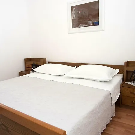 Drago Kovacic * أوميس