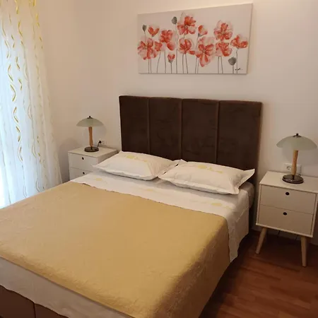 Lägenhet Drago Kovacic Omiš