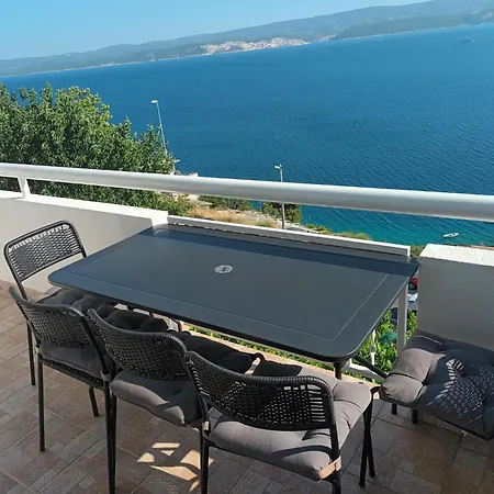 Lägenhet Drago Kovacic Omiš