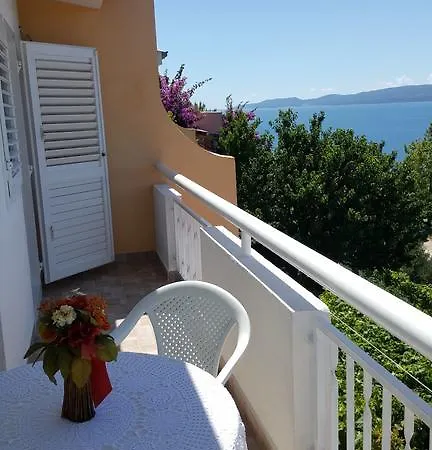 Lägenhet Drago Kovacic Omiš